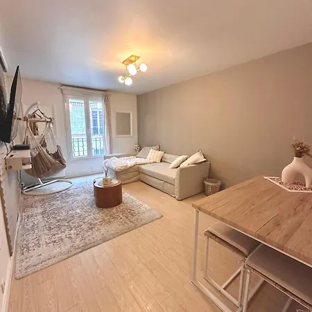 Apartament Cosy&bright Paryż